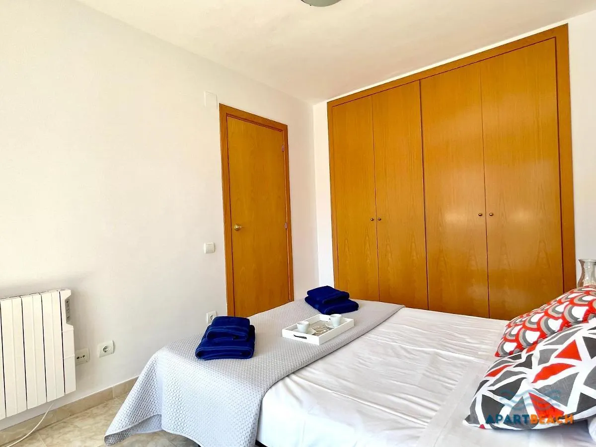 Apartbeach Nova Pineda Con Parking Y Clima La Pineda 0*,  Spain