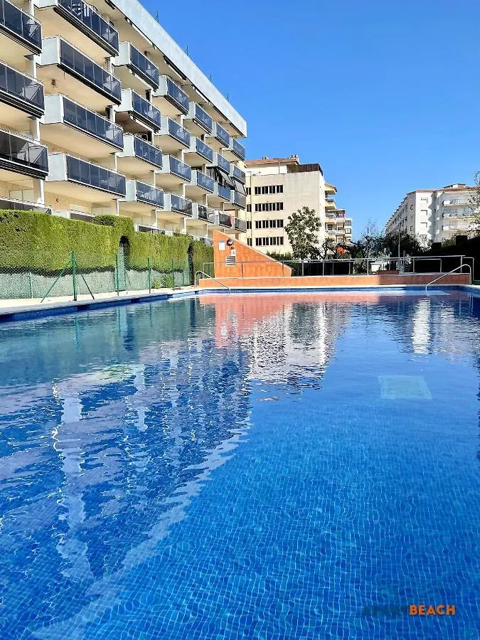 Apartbeach Nova Pineda Con Parking Y Clima La Pineda 0*,  Spain